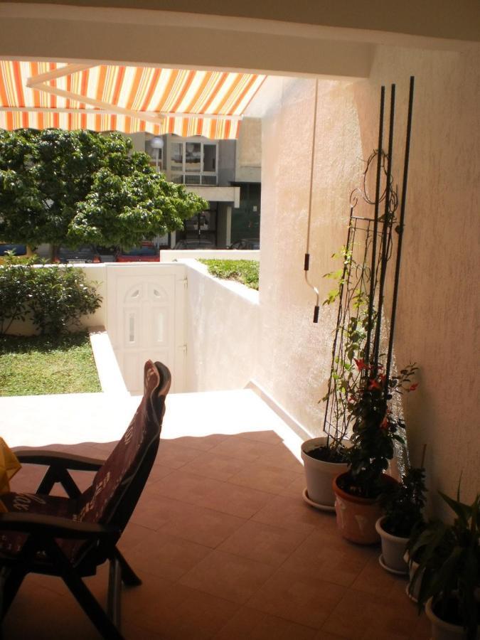 Apartment Lana Omis Exterior photo